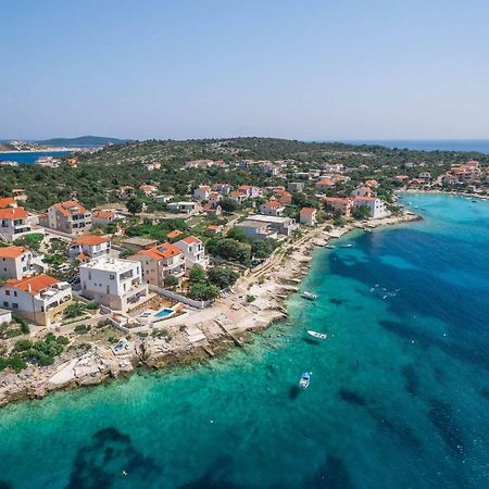 Villa Basic Sevid Exteriér fotografie