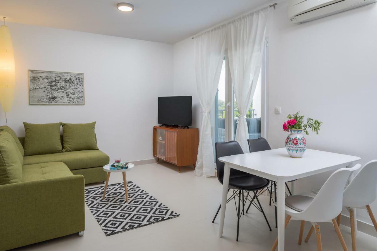 Villa Basic Sevid Exteriér fotografie