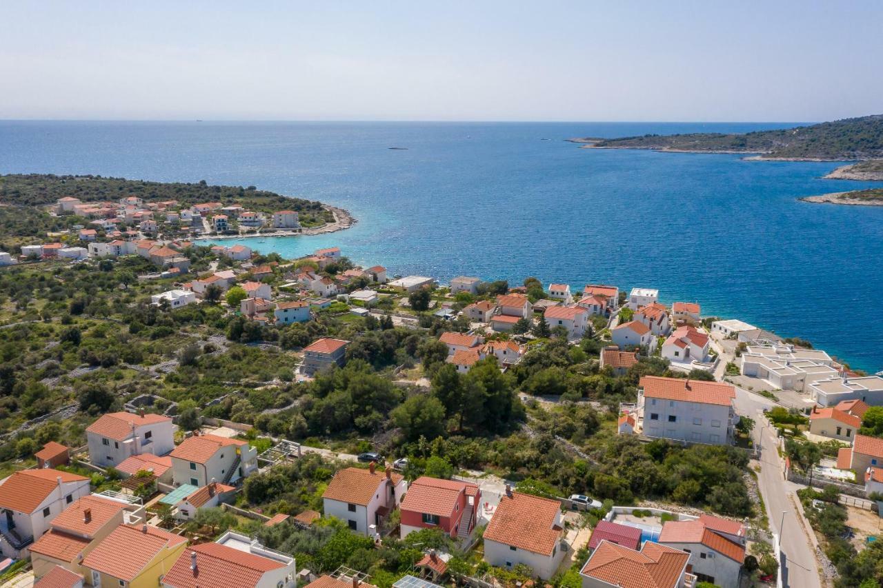 Villa Basic Sevid Exteriér fotografie