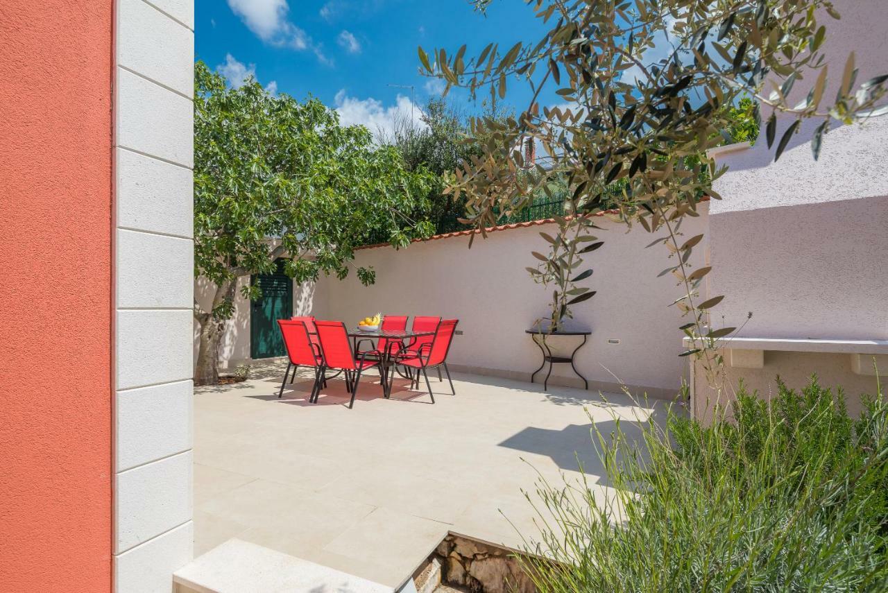 Villa Basic Sevid Exteriér fotografie