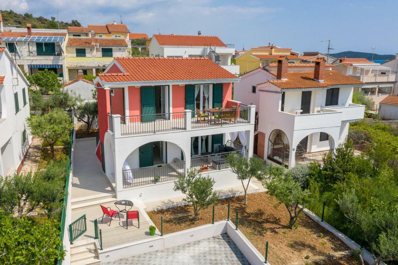 Villa Basic Sevid Exteriér fotografie