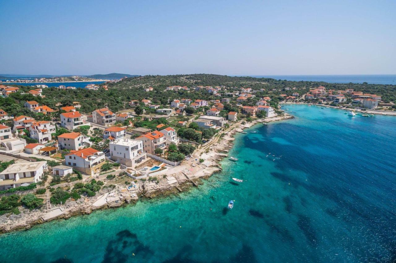 Villa Basic Sevid Exteriér fotografie
